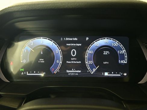 Used 2023 Jeep Grand Cherokee Limited AWD/4WD image 27