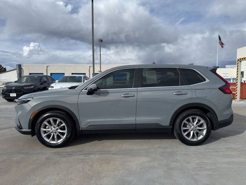 Used 2024 Honda CR-V EX image 5
