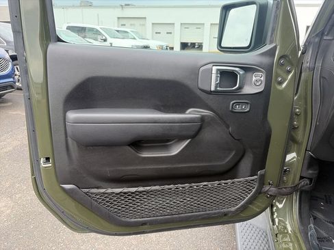 Used 2023 Jeep Wrangler Unlimited Sport AWD/4WD image 10