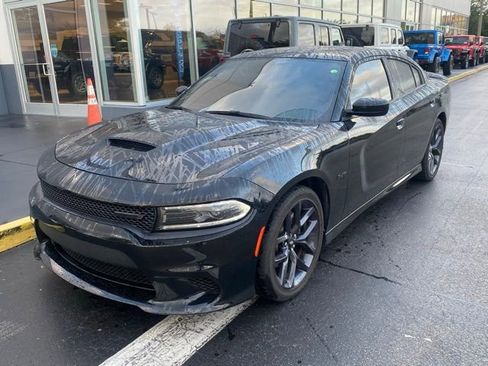 Used 2023 Dodge Charger R/T w/ Blacktop Package image 4