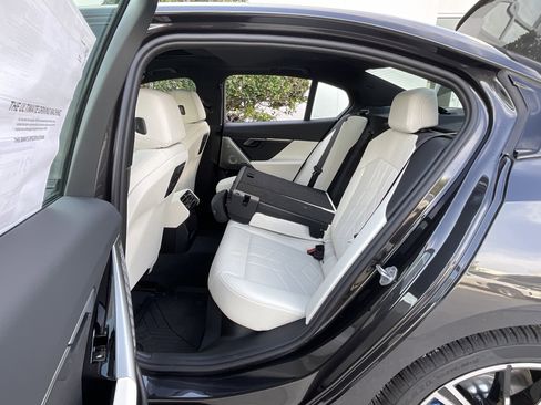 New 2026 BMW 530i w/ M Sport Package image 27