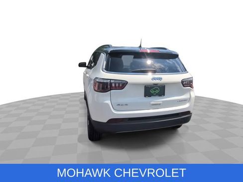 Used 2019 Jeep Compass Limited AWD/4WD image 7
