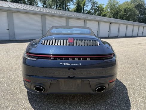 Certified 2020 Porsche 911 Carrera S RWD image 4