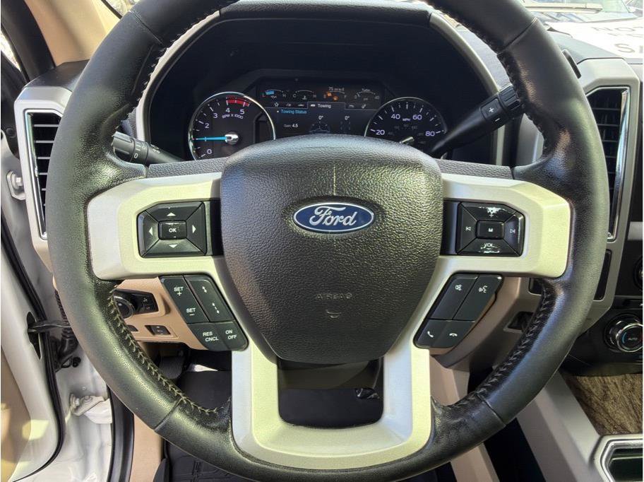 Used 2018 Ford F250 Lariat w/ Lariat Ultimate Package AWD/4WD image 7