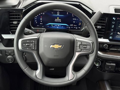 New 2026 Chevrolet Silverado 2500 LT w/ Convenience Package AWD/4WD image 32