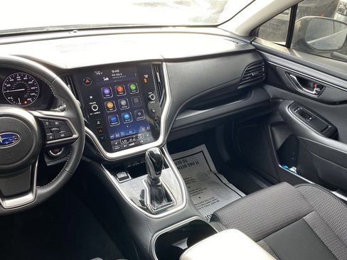 Used 2025 Subaru Outback Premium image 23