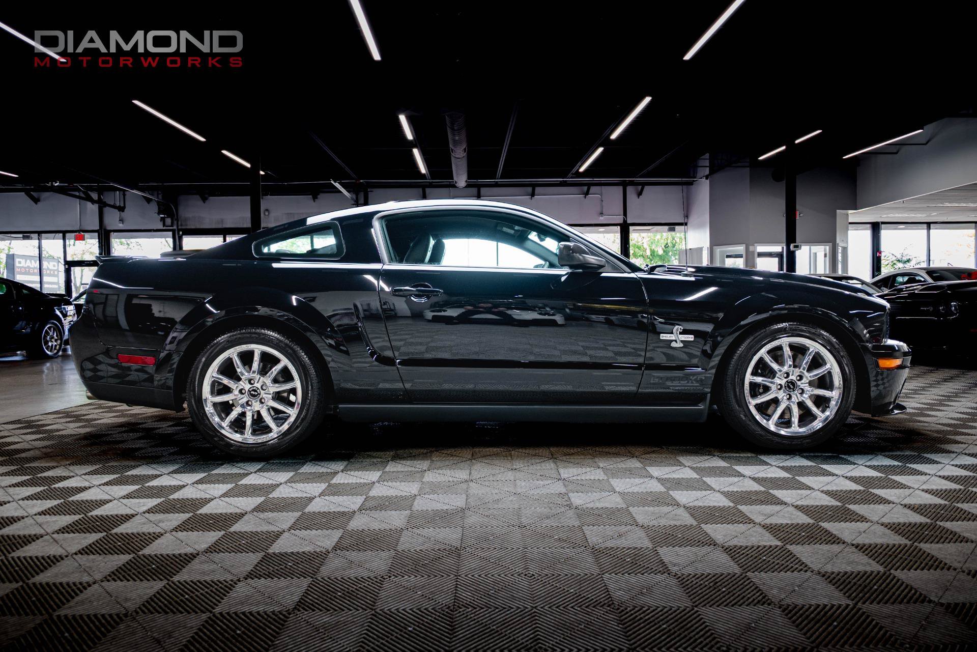 Used 2009 Ford Mustang Shelby GT500 RWD image 27