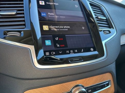 Certified 2024 Volvo XC90 B6 Plus w/ Protection Package Premier image 31