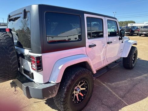 Used 2015 Jeep Wrangler Unlimited Sport w/ Quick Order Package 24S image 9
