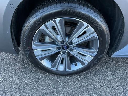 Certified 2024 Subaru Solterra Limited image 9