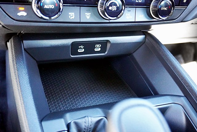 Used 2024 Honda Accord EX image 35