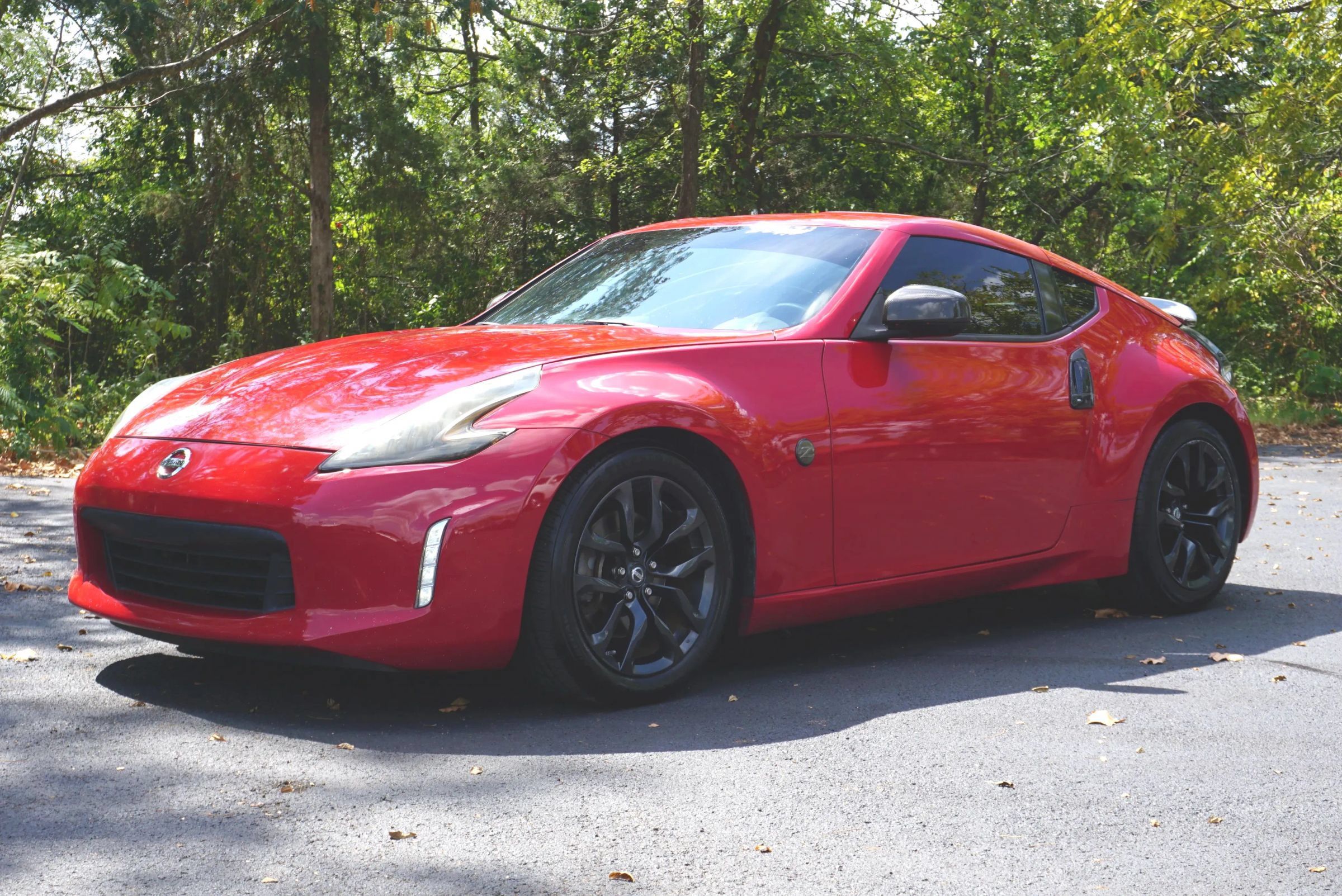 Used 2015 Nissan 370Z Coupe RWD image 1