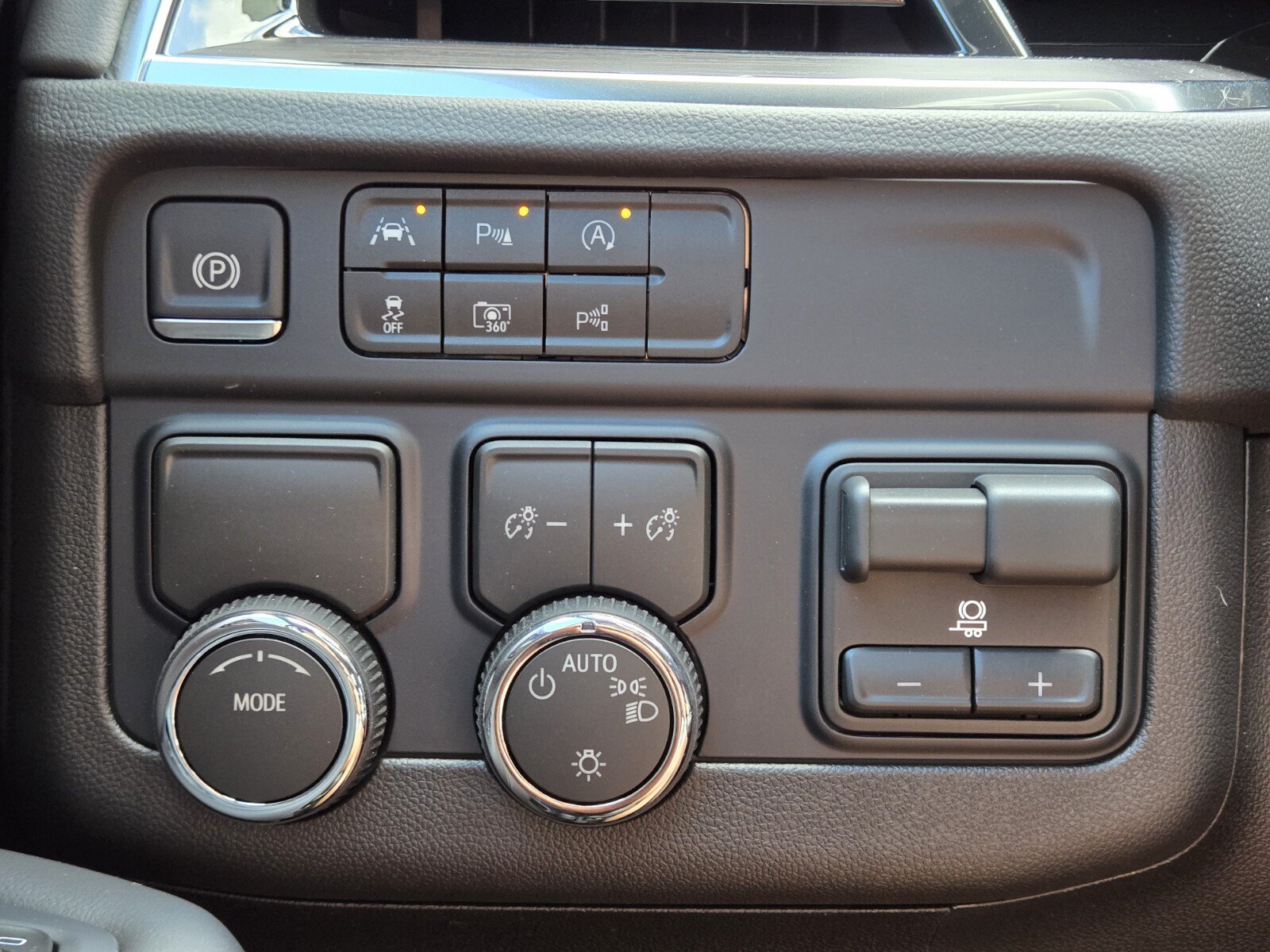 New 2026 Chevrolet Tahoe LS w/ Max Trailering Package RWD image 14