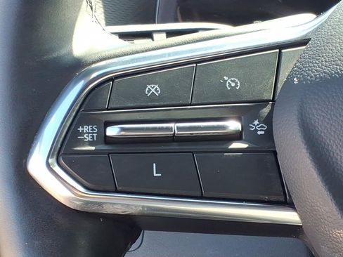 Used 2025 Chevrolet Equinox LT w/ Safety and Technology Package FWD image 22