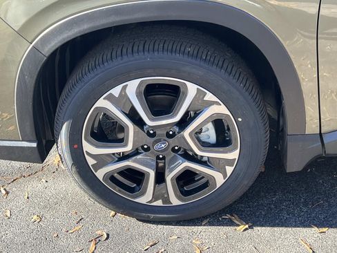 New 2026 Subaru Ascent Limited w/ Popular Package #1 image 11