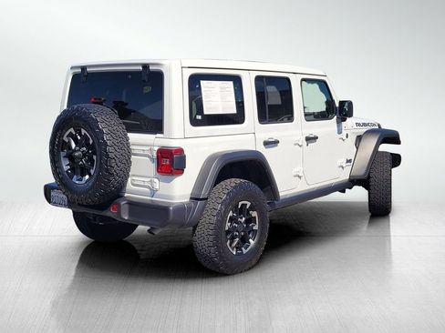 Used 2025 Jeep Wrangler Unlimited Rubicon 4xe w/ Convenience Group AWD/4WD image 4