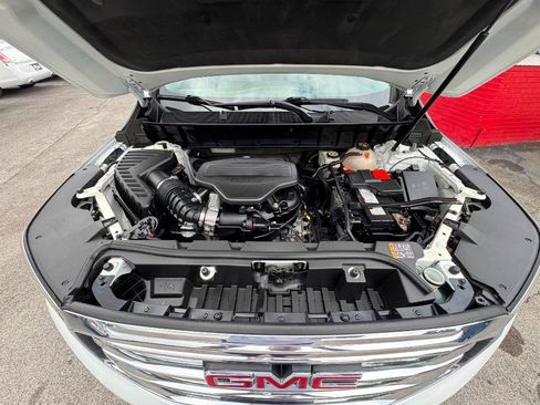 Used 2017 GMC Acadia SLT FWD image 33