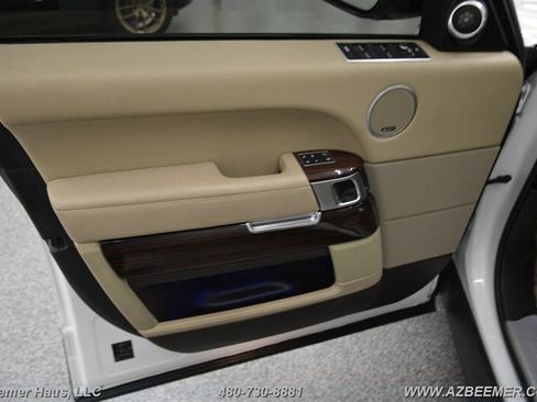 Used 2017 Land Rover Range Rover HSE AWD/4WD image 38
