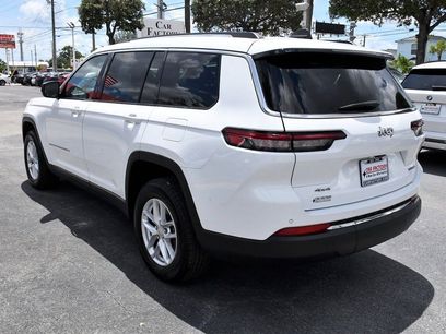 Used 2023 Jeep Grand Cherokee L Laredo