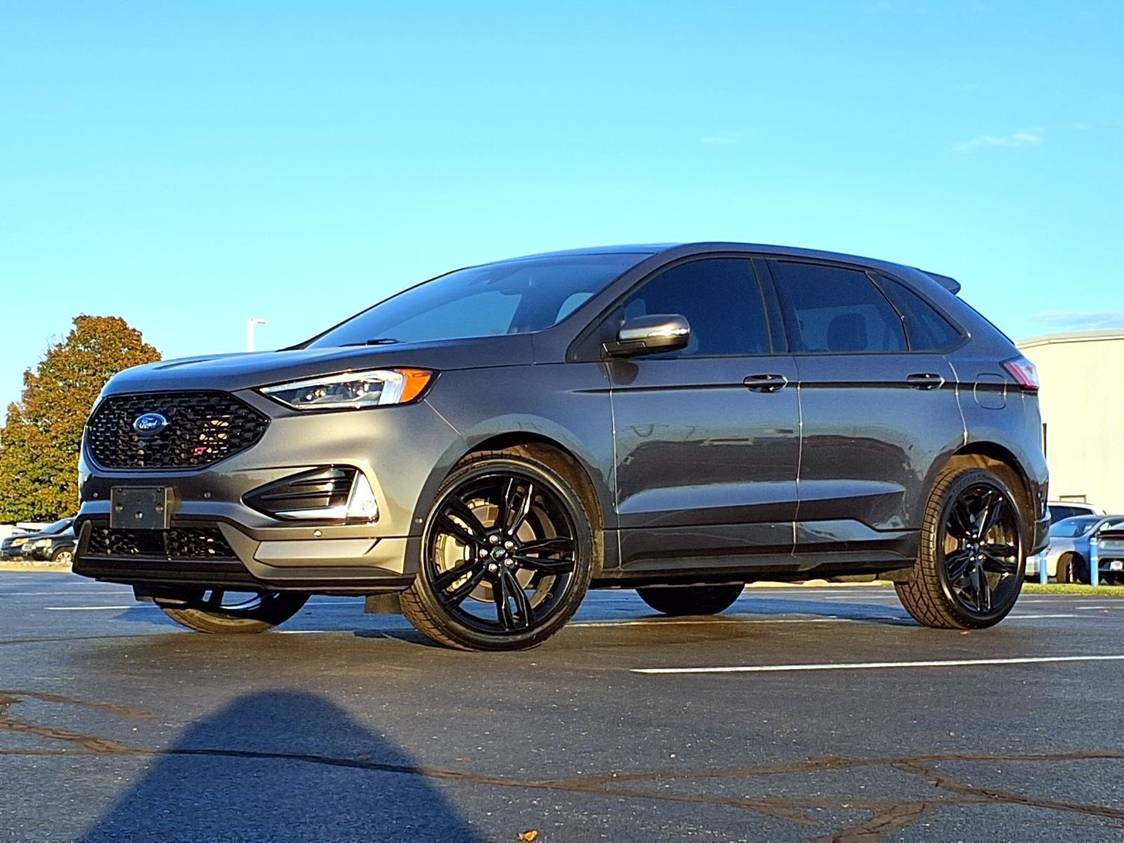 Used 2022 Ford Edge ST w/ Equipment Group 401A AWD/4WD image 2
