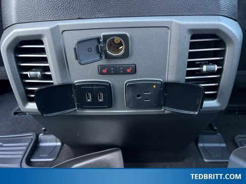 Used 2019 Ford F150 Raptor w/ Equipment Group 802A Luxury image 17