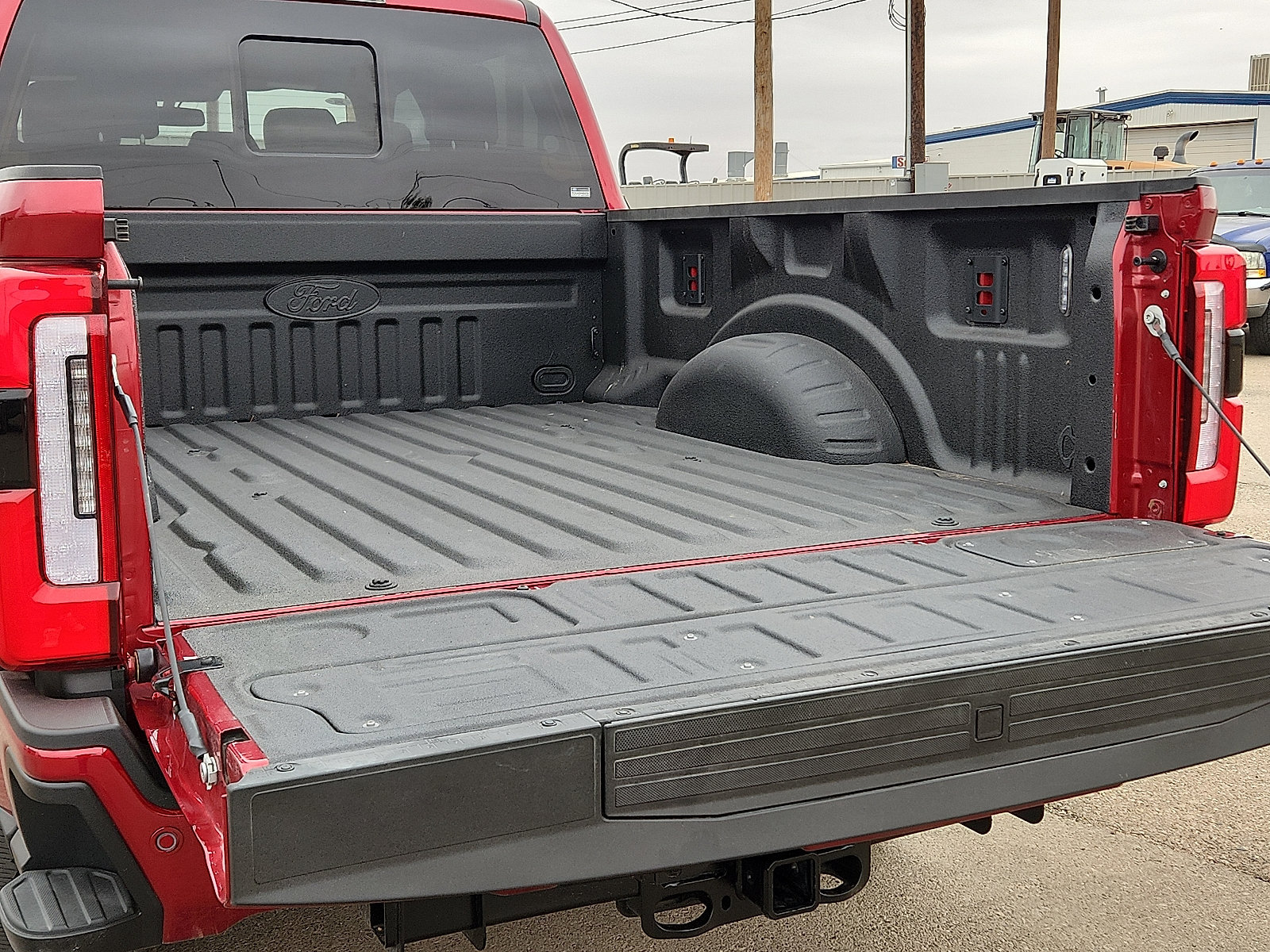 New 2026 Ford F250 Platinum AWD/4WD image 8