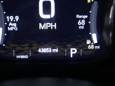 Used 2022 Jeep Wrangler Unlimited Sahara w/ Cold Weather Group image 39