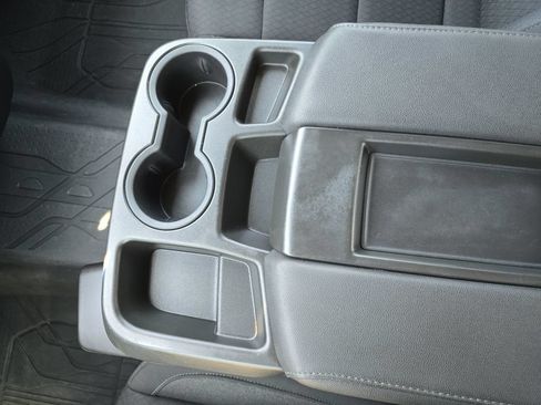 Used 2023 Chevrolet Silverado 1500 LT AWD/4WD image 25