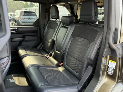 Used 2025 Ford Bronco Raptor AWD/4WD image 30