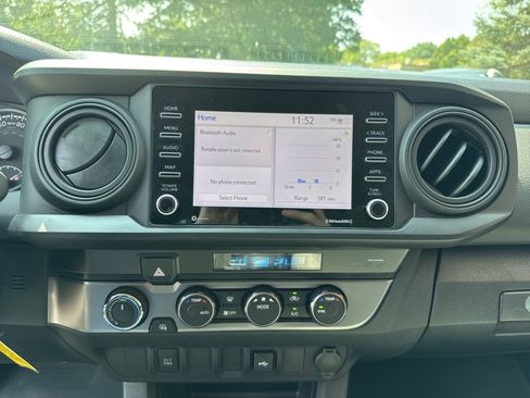 Used 2023 Toyota Tacoma SR image 37