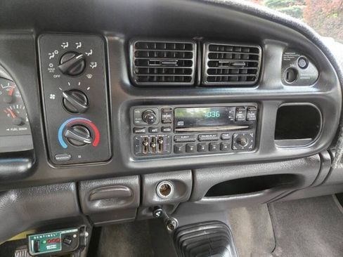 Used 2001 Dodge Ram 3500 Truck 2WD Quad Cab image 17