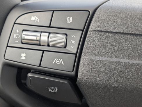 New 2026 Kia Sportage LX FWD image 31