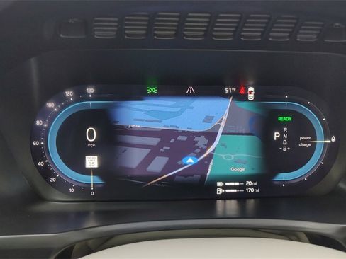 Certified 2024 Volvo XC90 T8 Plus w/ Protection Package Premier image 14