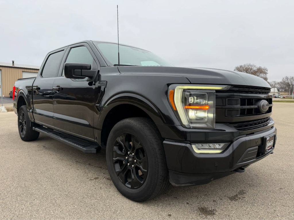 Used 2023 Ford F150 Lariat w/ Equipment Group 502A High AWD/4WD image 3