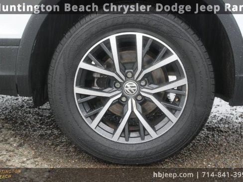 Used 2021 Volkswagen Tiguan S image 7