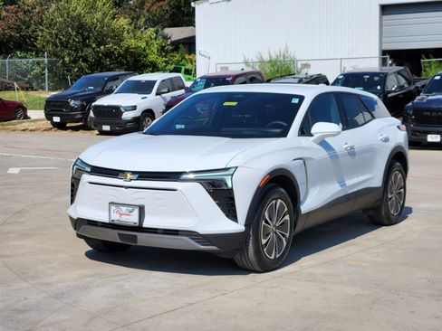 New 2025 Chevrolet Blazer EV LT image 7