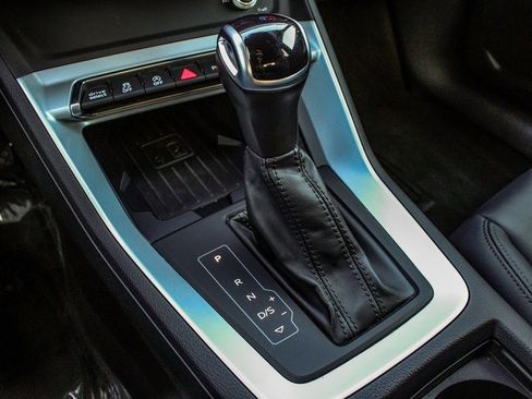 Used 2022 Audi Q3 2.0T Premium Plus image 23