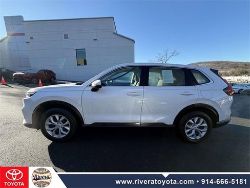 Used 2023 Honda CR-V LX image 8