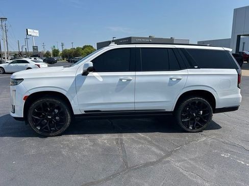 Used 2024 Cadillac Escalade Sport w/ LPO, ONYX Package AWD/4WD image 2