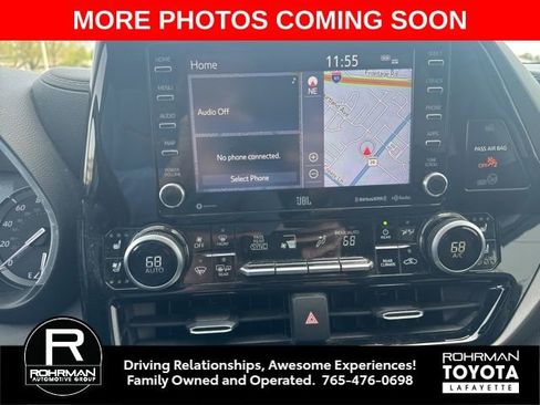 Used 2020 Toyota Highlander Limited image 9