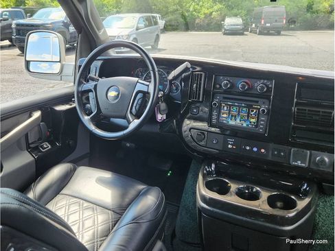 Used 2020 Chevrolet Express 2500 Extended w/ Enhanced Convenience Package RWD image 32