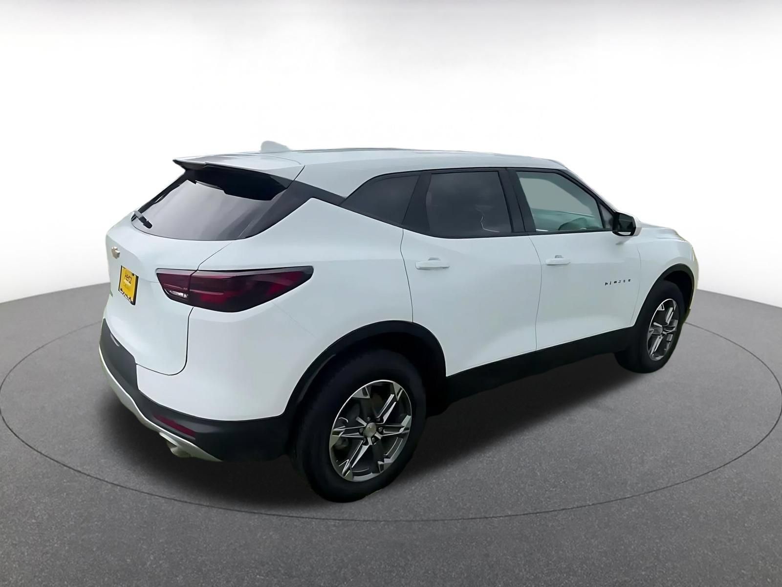 Used 2026 Chevrolet Blazer LT FWD image 14