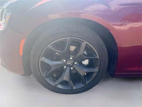 Used 2022 Chrysler 300 S image 31