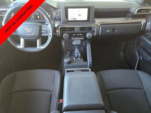 Used 2025 Toyota 4Runner SR5 AWD/4WD image 16
