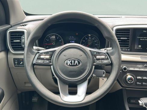Used 2021 Kia Sportage LX w/ LX Fwd Popular Package image 18