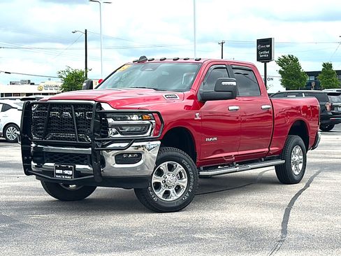Used 2025 RAM 2500 Lone Star AWD/4WD image 3