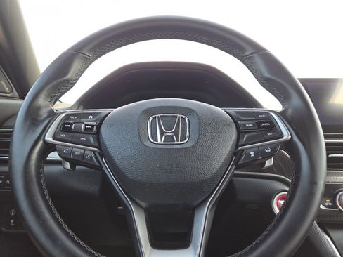 Used 2018 Honda Accord Sport image 22