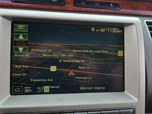 Used 2010 Ford Flex Limited FWD image 27