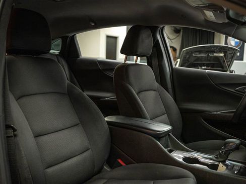 Used 2022 Chevrolet Malibu LT image 15