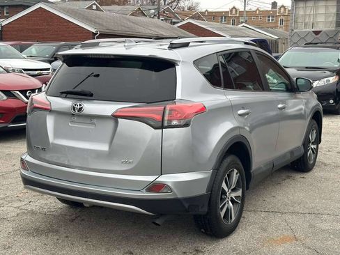 Used 2018 Toyota RAV4 XLE w/ Plus Extra Value Package image 7